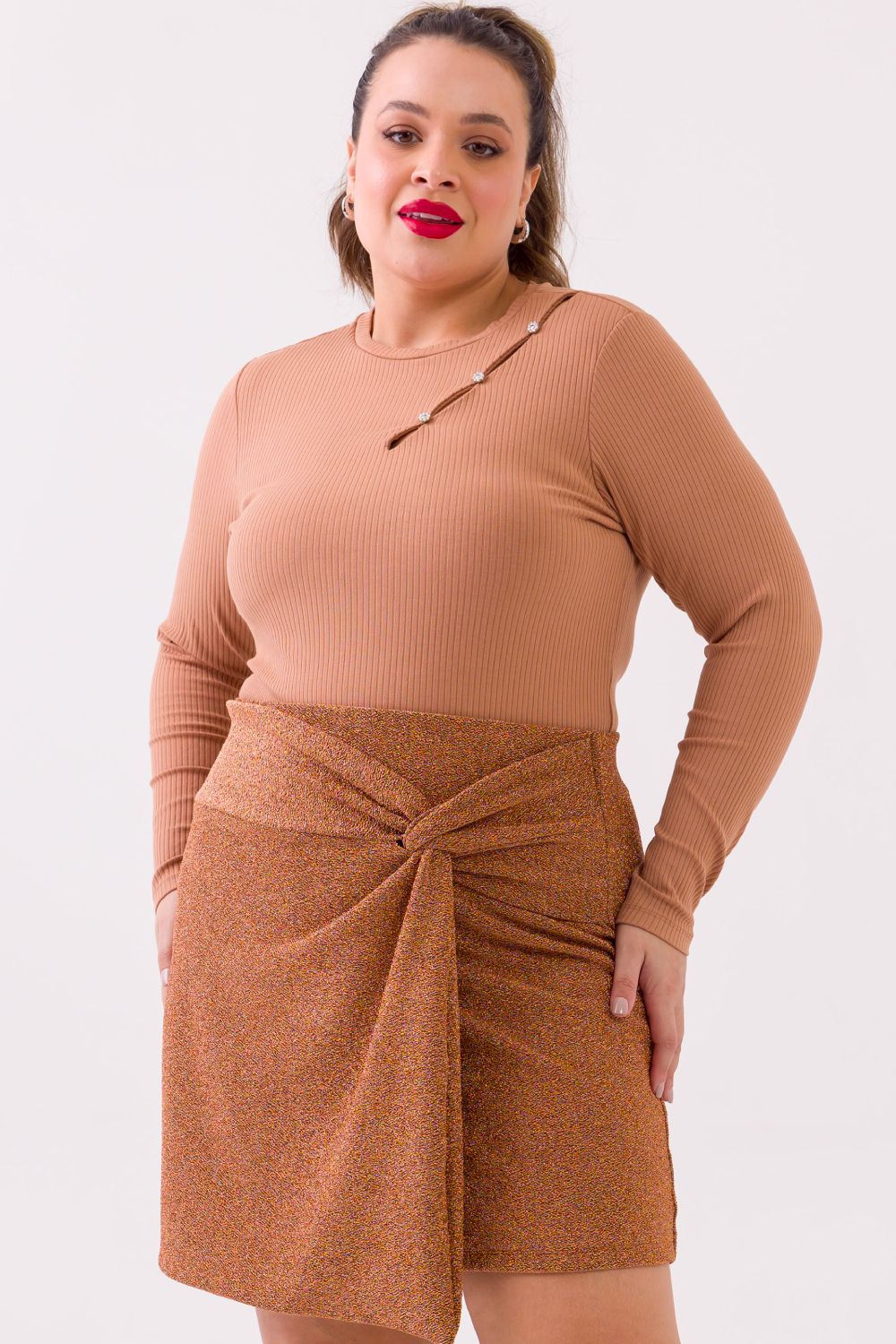 Blusa Plus Size Wendy Canelado e Aplique Brilho Bege Cess