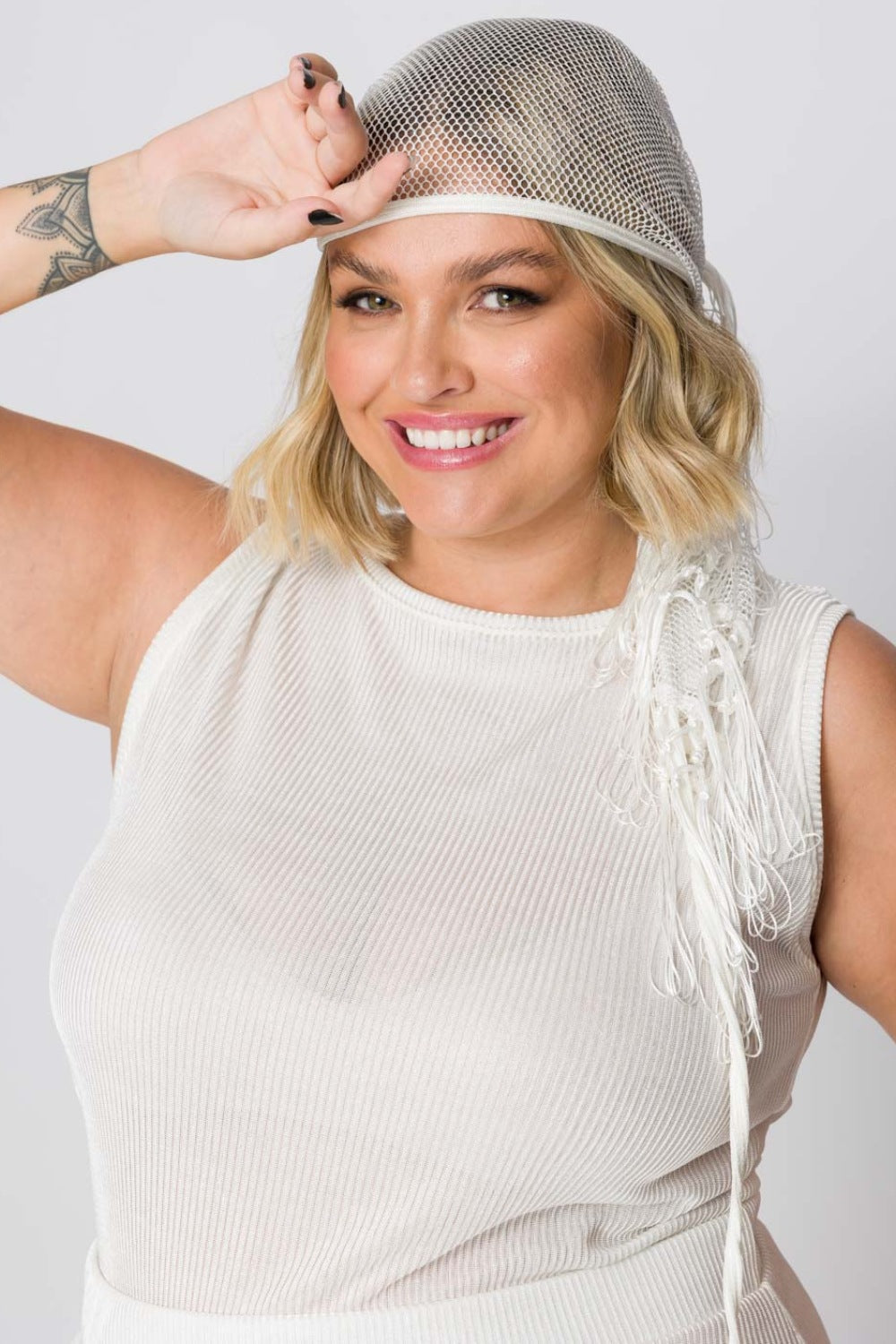 Lenço Plus Size Kelly em Tela Branca Cess