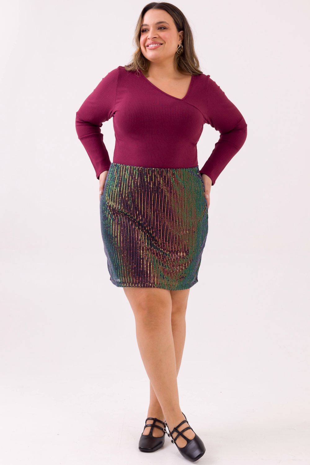 Saia Curta Plus Size Vicky Paetês Cess