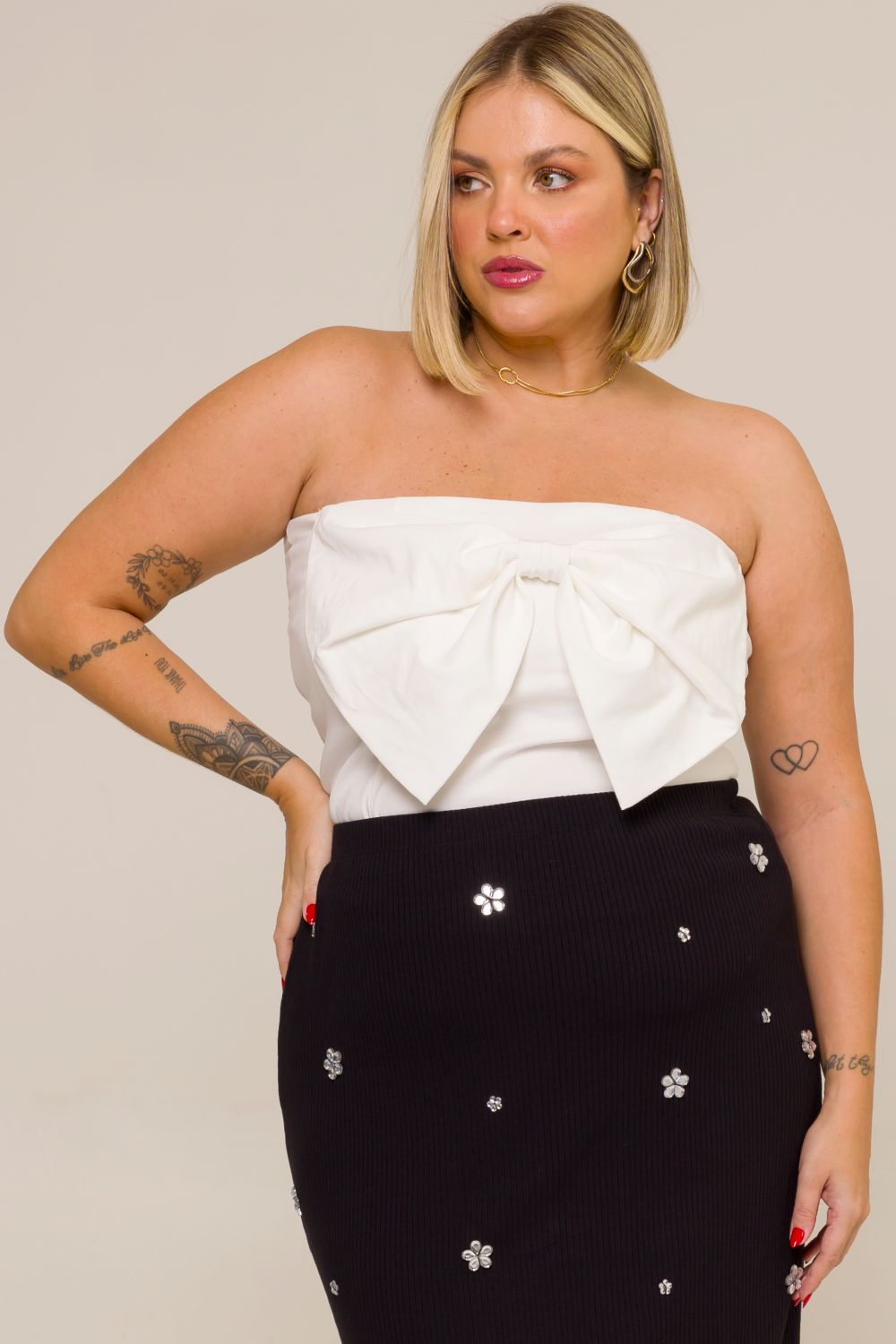 Blusa Tomara que Caia Plus Size Laço Flora Branco Cess