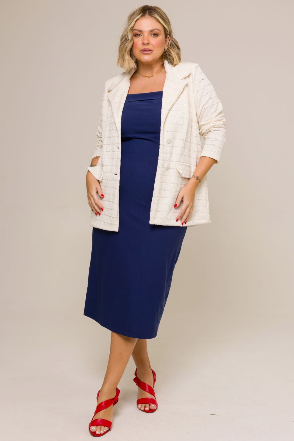 Blazer Plus Size Cris Alfaiataria com Textura e Laise Off White Cess