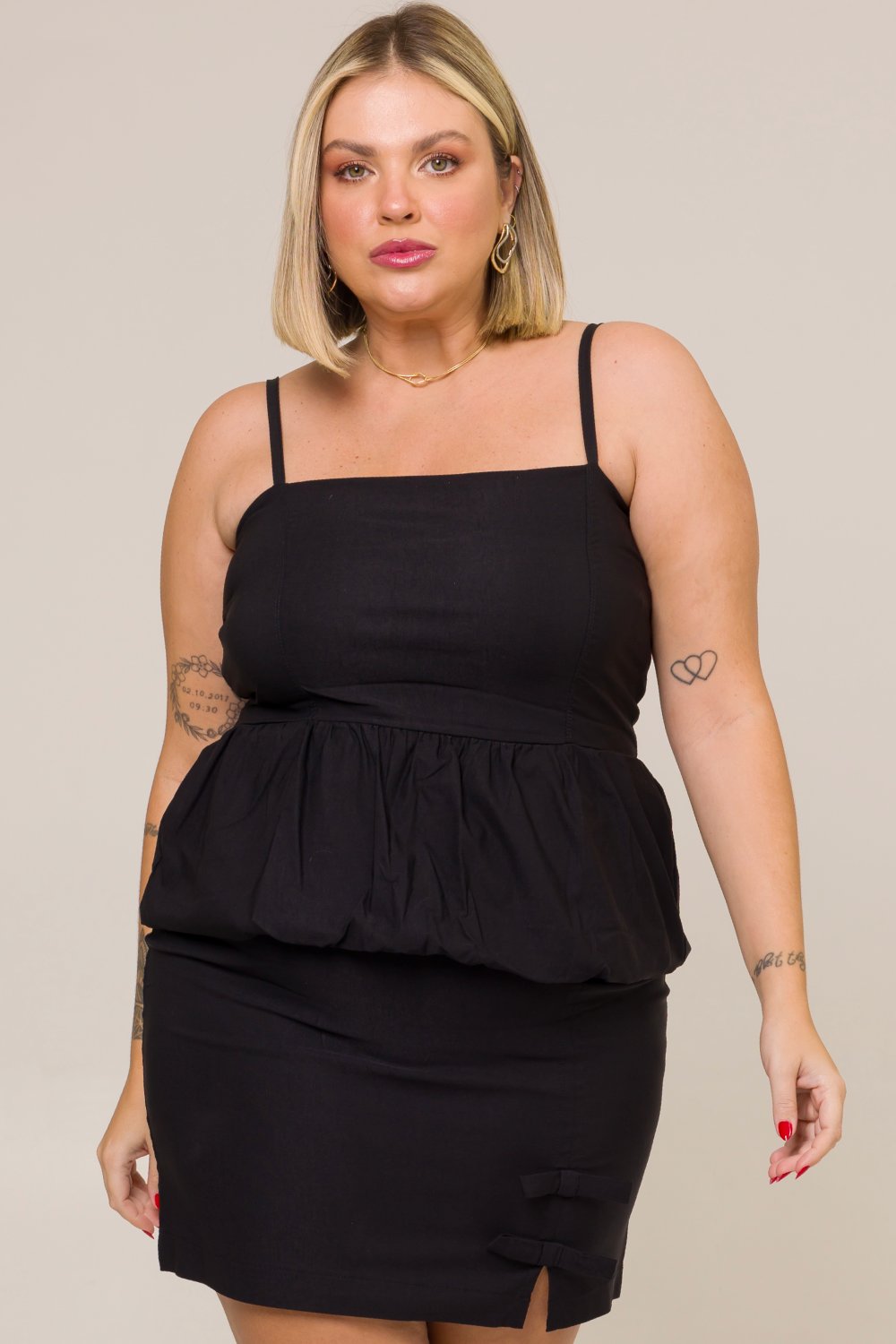 Blusa Plus Size Balonê Flora Preta Cess