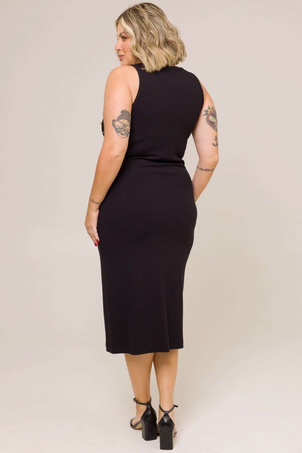 Vestido Midi Plus Size Canelado com Strass Mirella Preto Cess