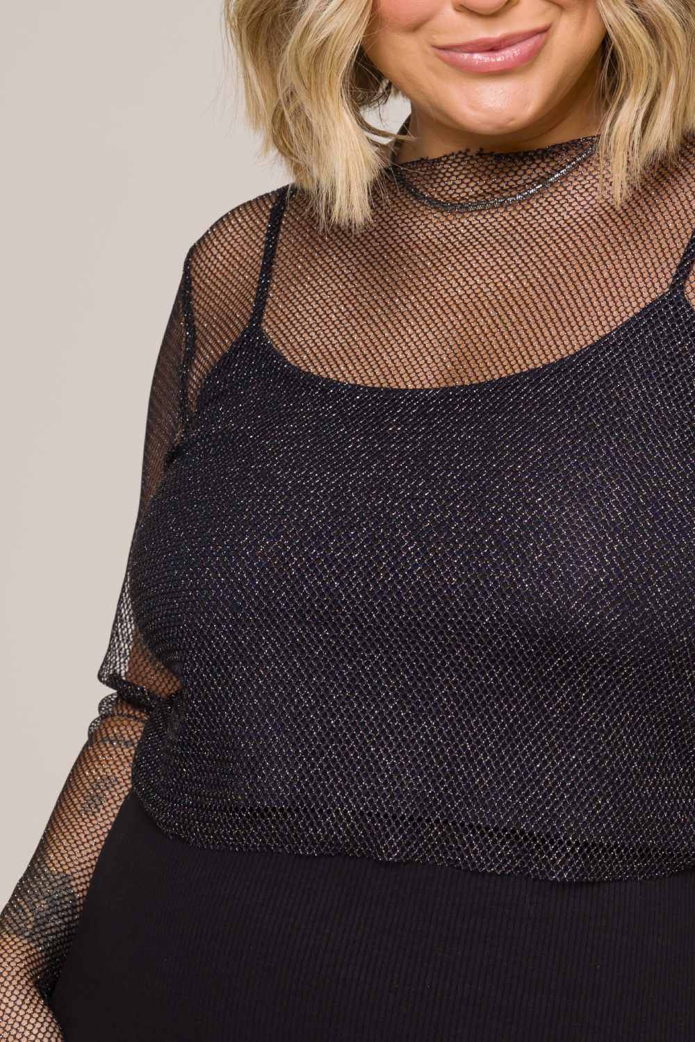 Blusa Cropped Plus Size Em Tela Bela Preto Cess