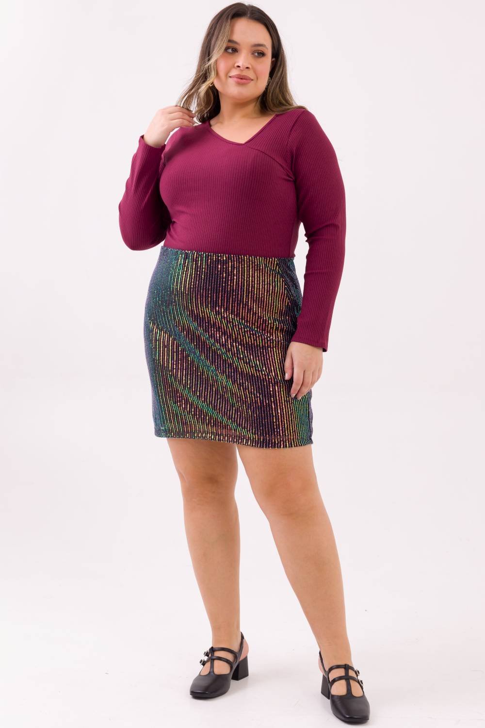 Saia Curta Plus Size Vicky Paetês Cess